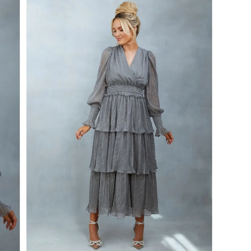 VICI X Emily Travis Elegant Gray Maxi Dress size M - Picture 10 of 12